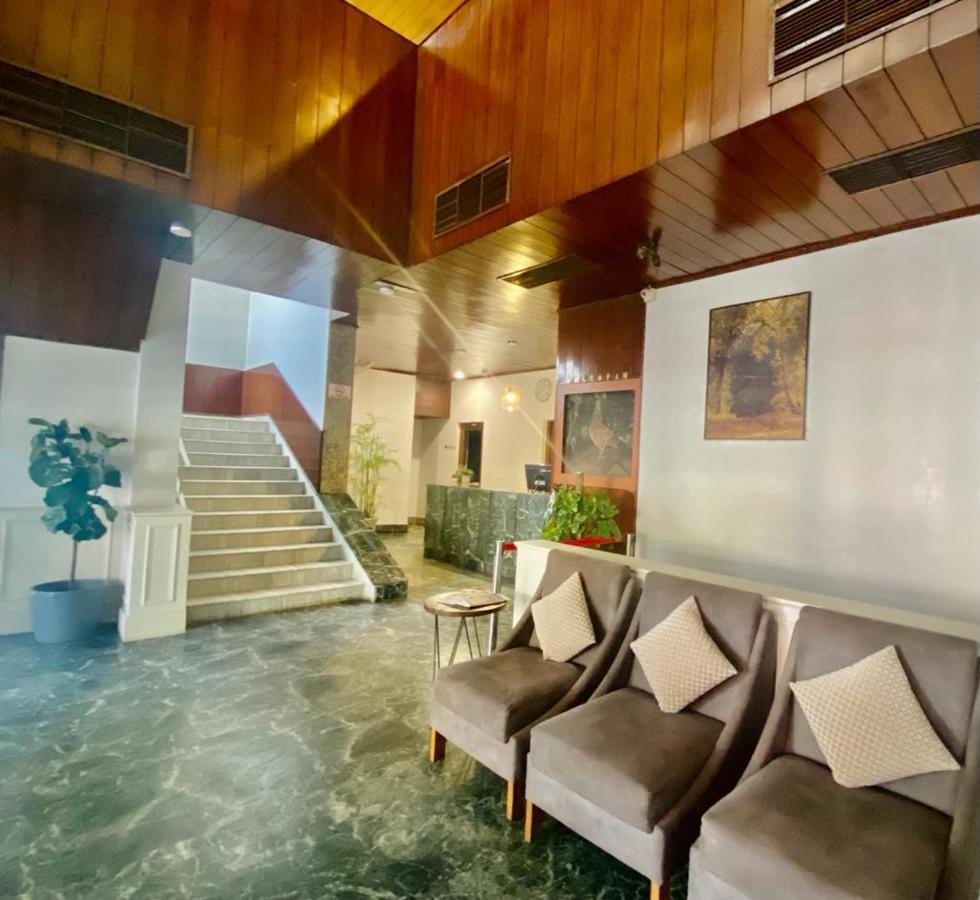 Hotel Tragopan Dimāpur Extérieur photo
