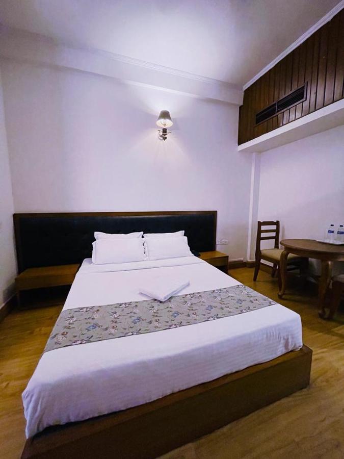 Hotel Tragopan Dimāpur Extérieur photo
